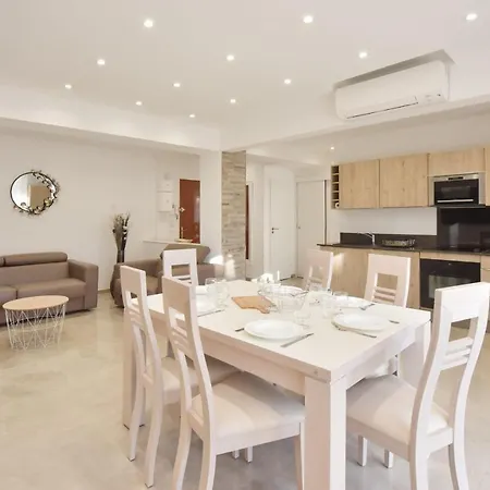 Appartement 15 Min A Pied Du Palais ! 2 Pieces Refait A Neuf Avec Terrasse ! Cannes